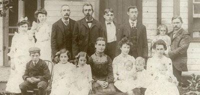 Rentschler Family Photo ~1903